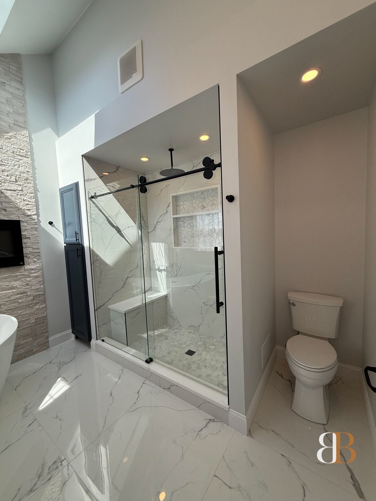 Modern bathroom remodel in Blue Bell by B&B Associates Creations — photo 4