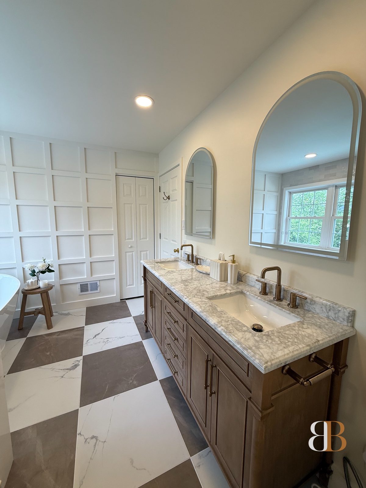 Classic bathroom remodel in Pipersville by B&B Associates Creations — photo 12