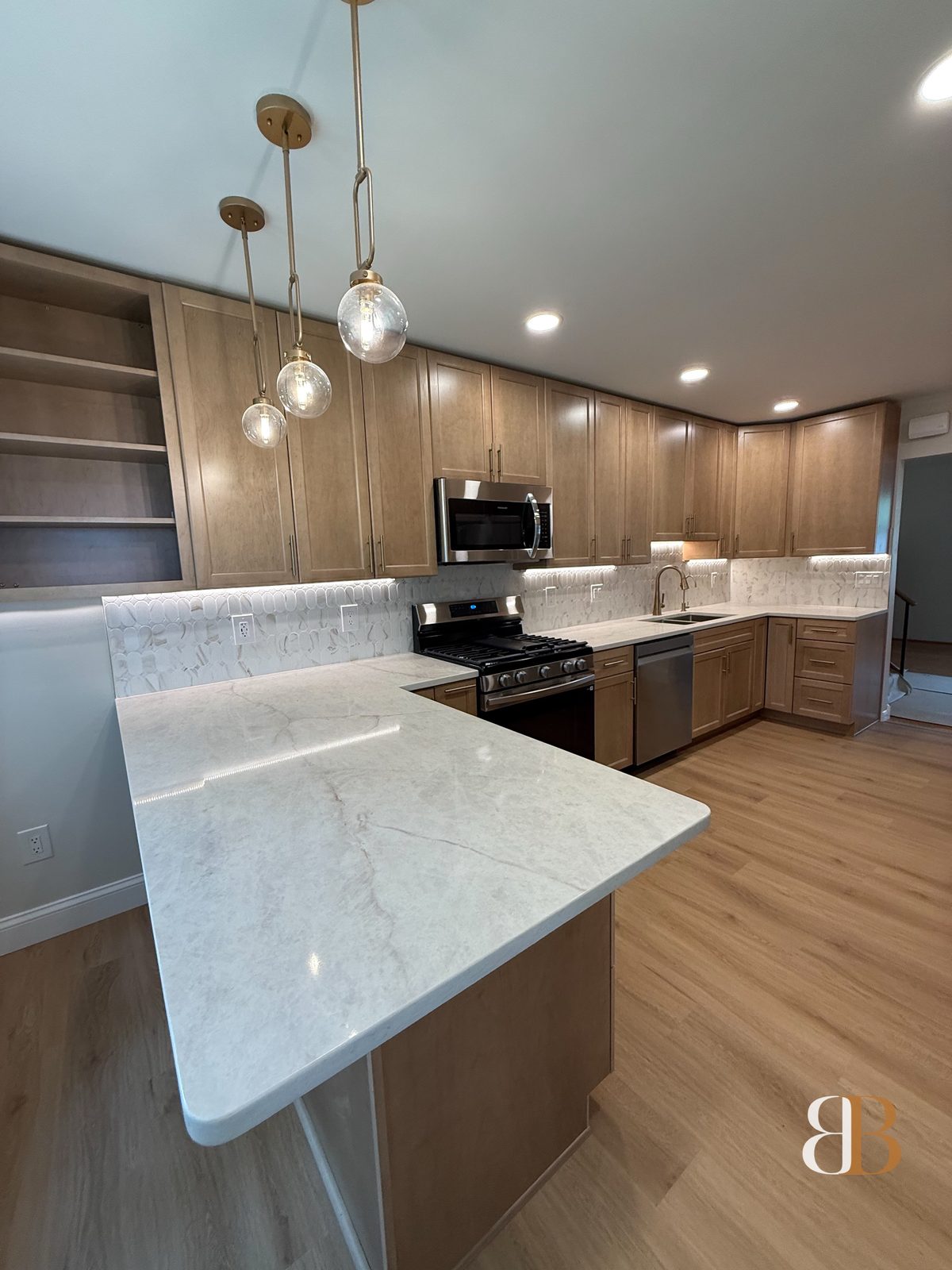 Contemporary kitchen in Bala Cynwyd by B&B Associates Creations
