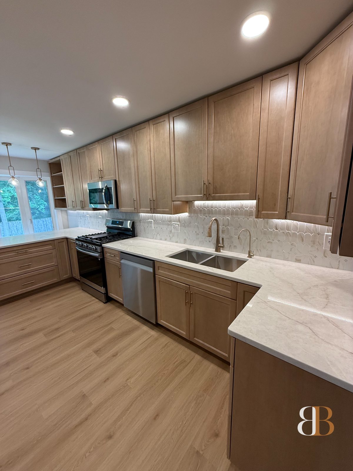 Contemporary kitchen remodel in Bala Cynwyd by B&B Associates Creations — photo 2