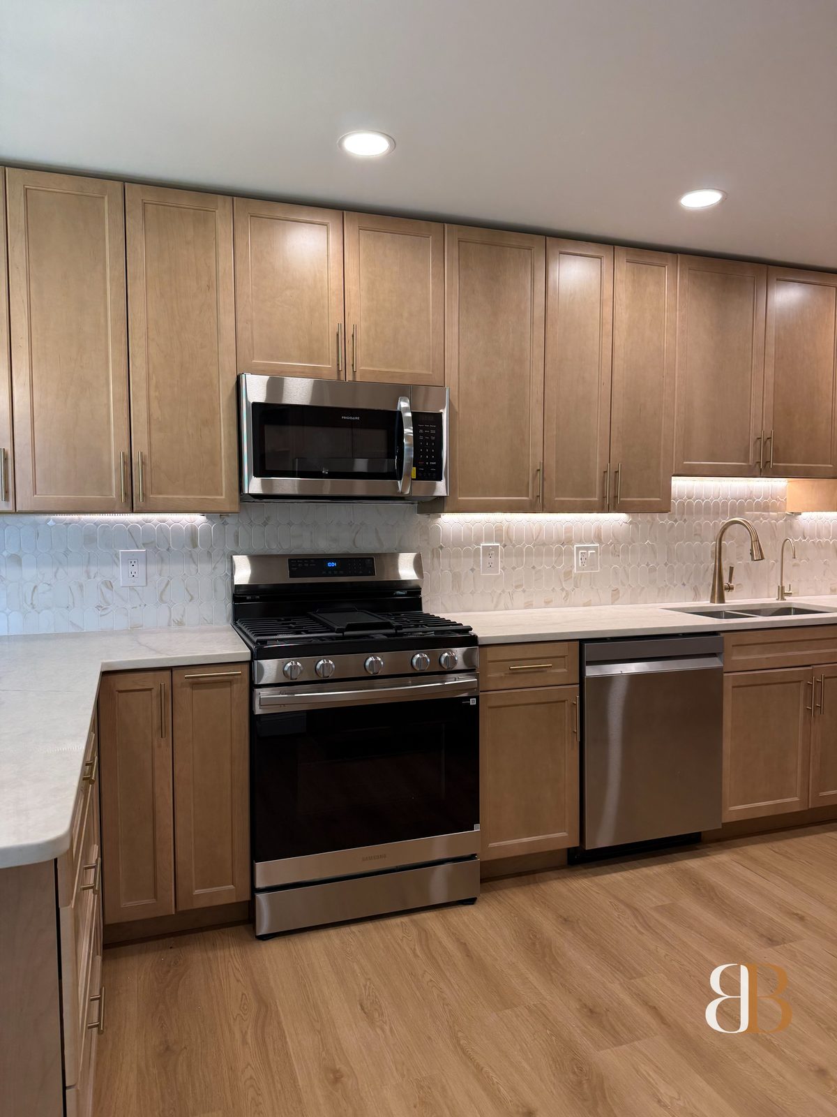 Contemporary kitchen remodel in Bala Cynwyd by B&B Associates Creations — photo 8
