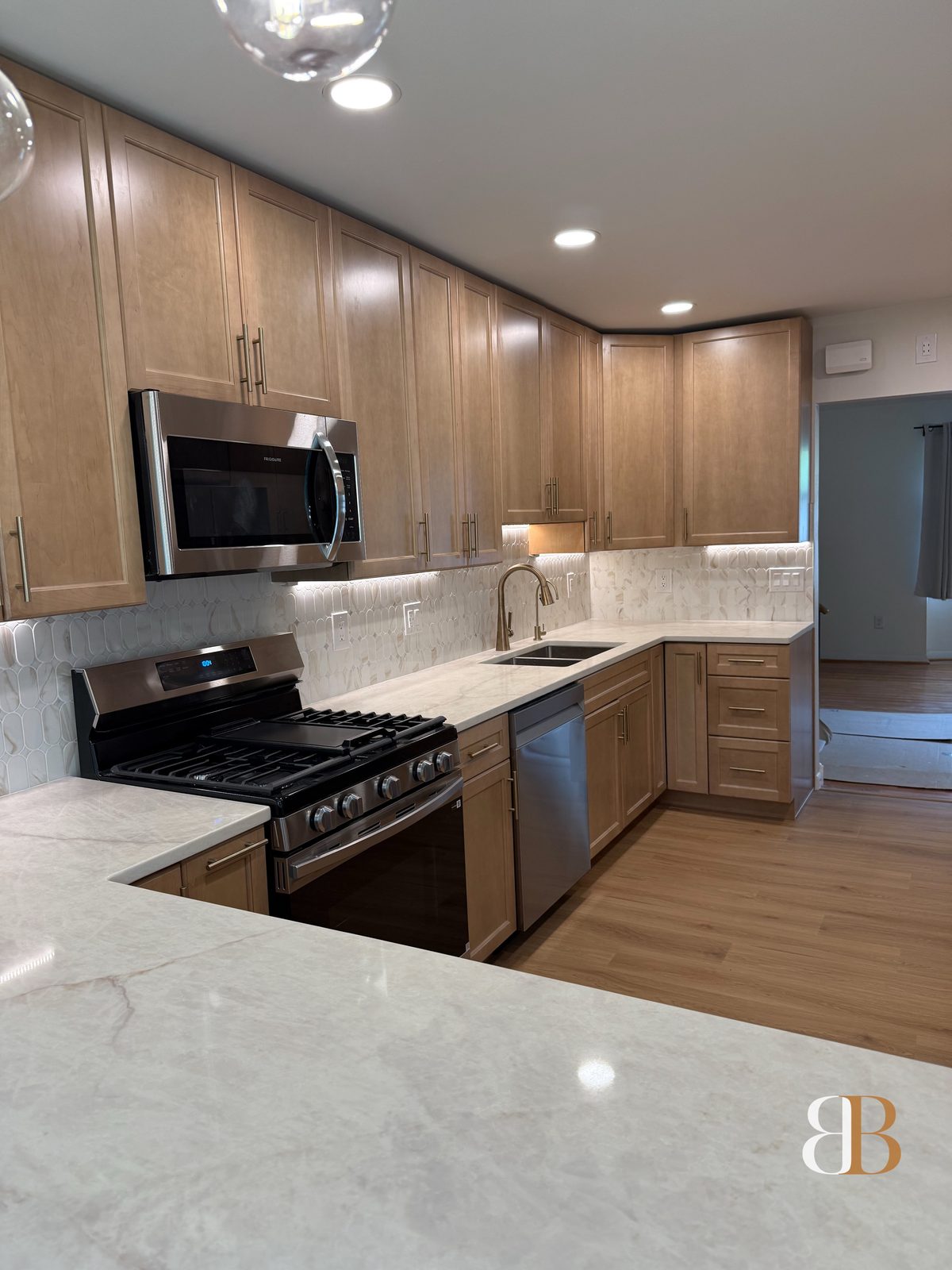 Contemporary kitchen remodel in Bala Cynwyd by B&B Associates Creations — photo 11