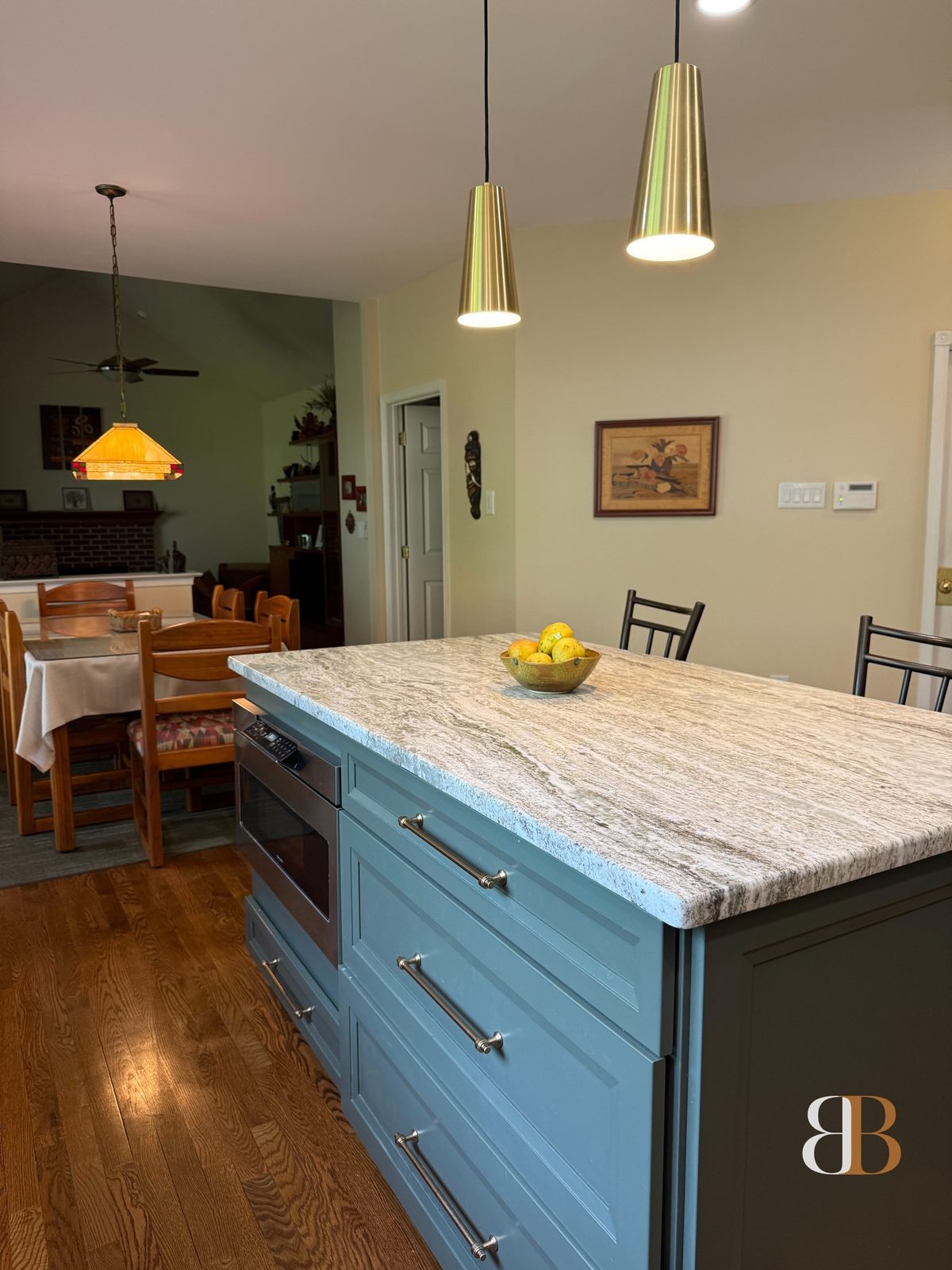 Transitional kitchen remodel in Doylestown by B&B Associates Creations — photo 10