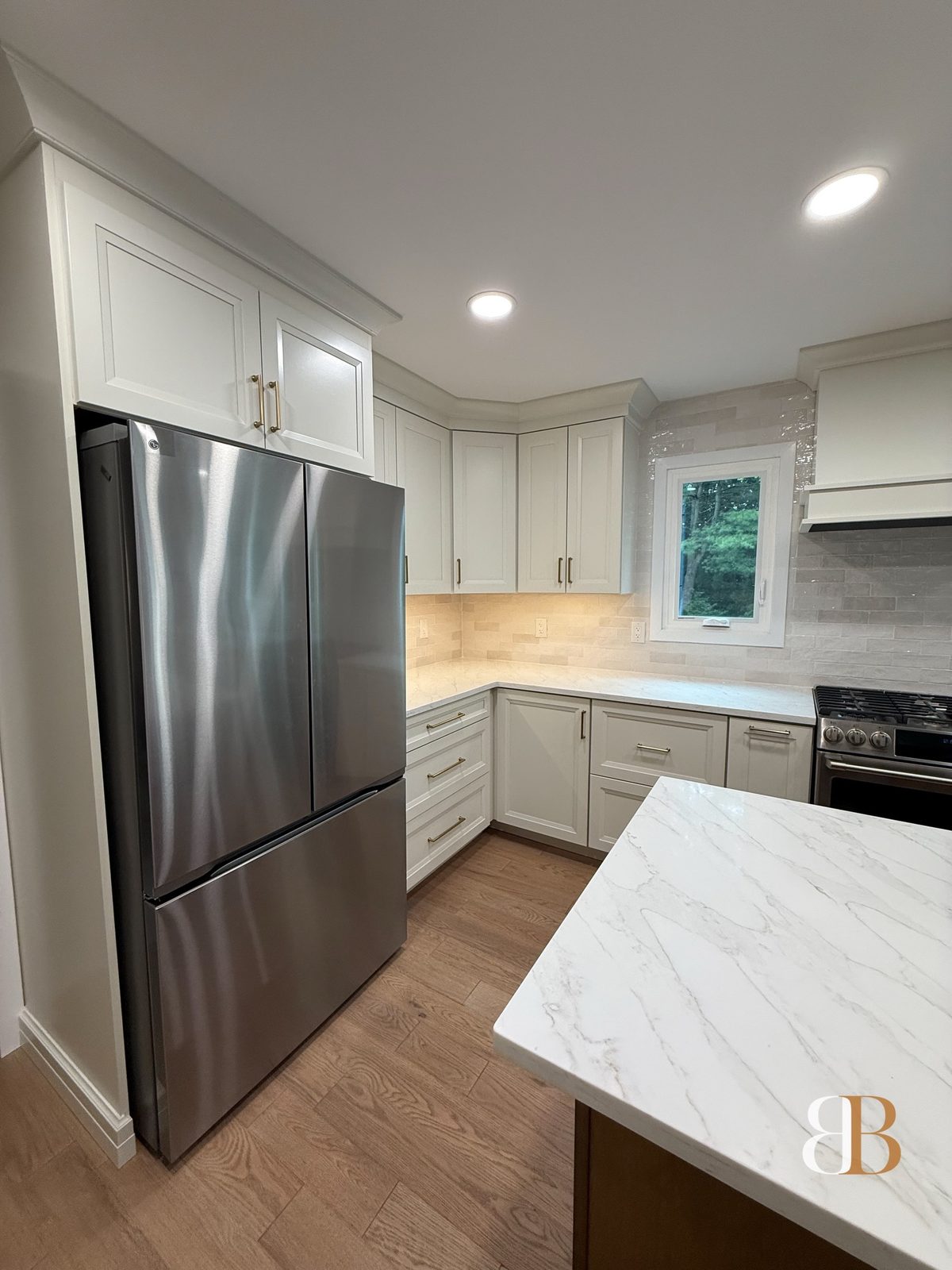 Transitional kitchen remodel in Fort Washington by B&B Associates Creations — photo 4